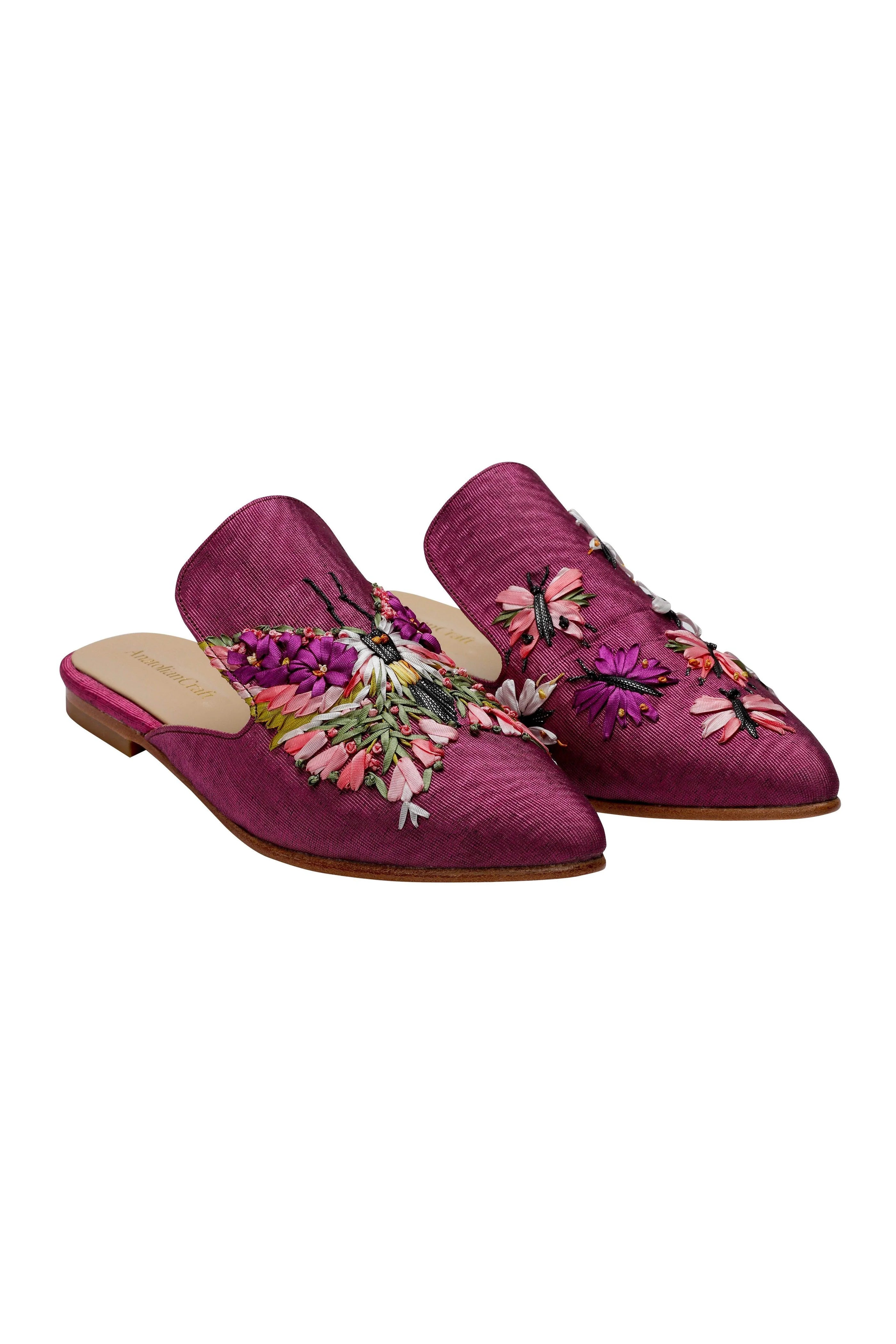 Madame Butterfly Hand-embroidery Flat Mules