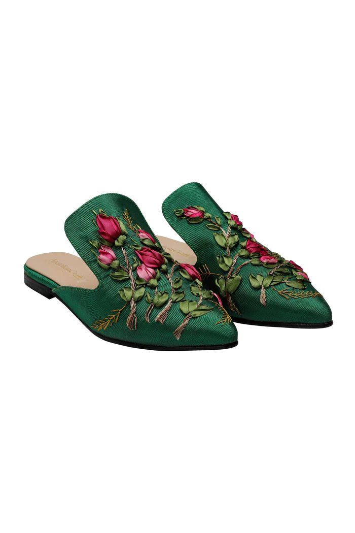 Rosebud Hand-embroidery Flat Mules