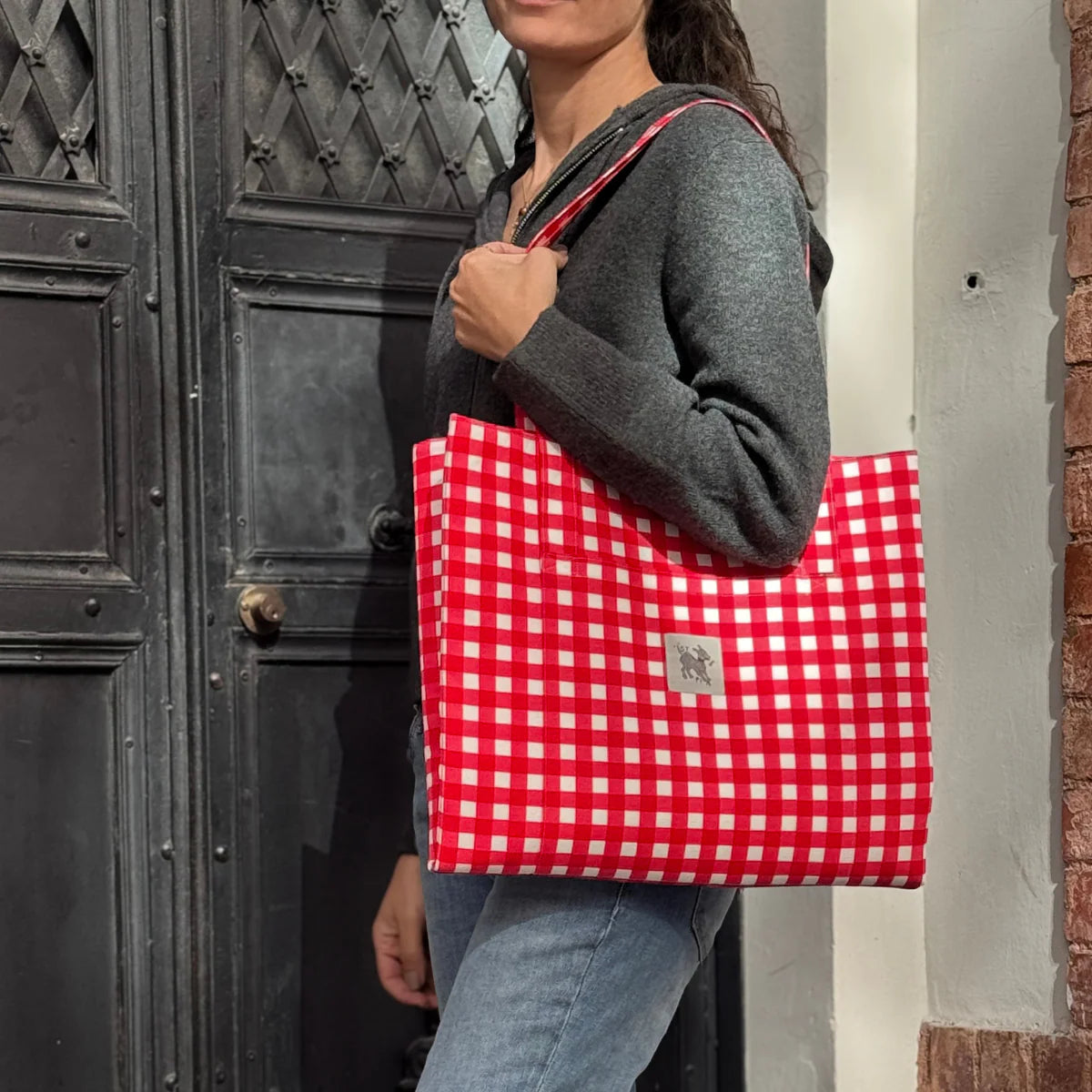 Mat-in-a-Bag Tote and Floor Cushion
