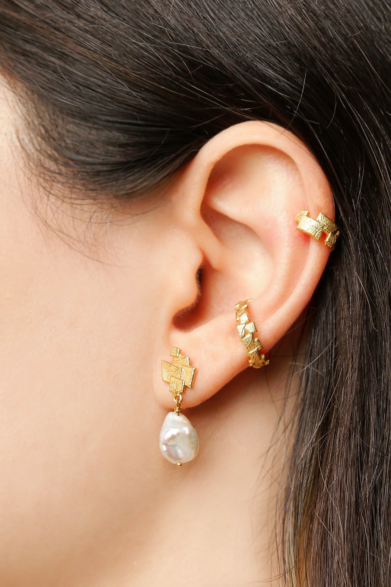 Pearl Mosaic Earring