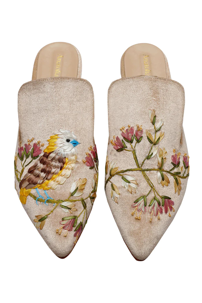 Little Sparrow Hand-embroidery Flat Mules